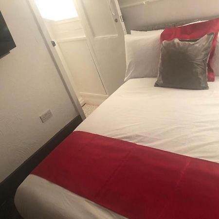 Kirubash Central Pier Hotel 블랙풀 외부 사진