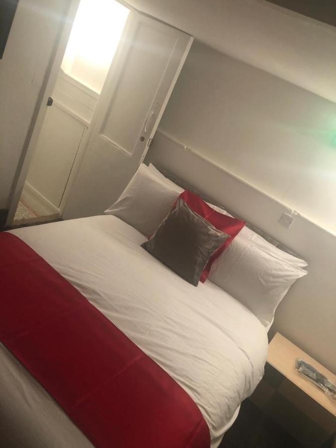 Kirubash Central Pier Hotel 블랙풀 외부 사진