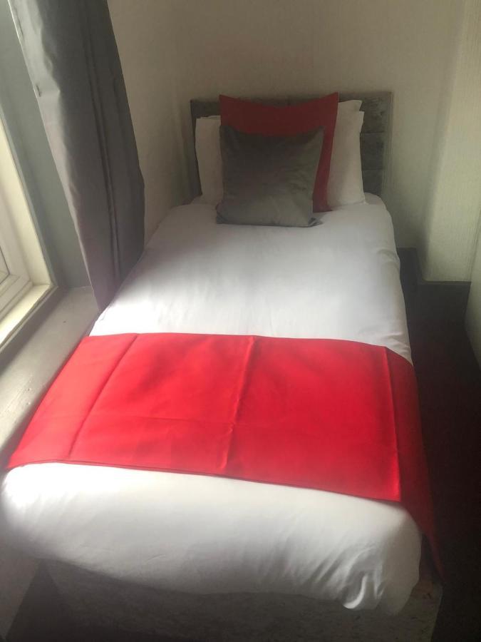 Kirubash Central Pier Hotel 블랙풀 외부 사진