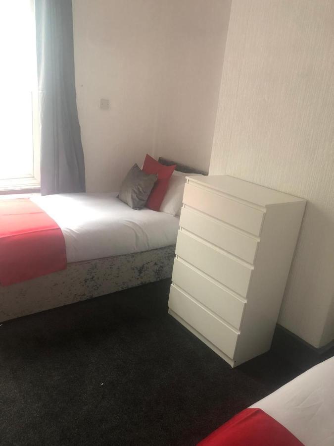 Kirubash Central Pier Hotel 블랙풀 외부 사진